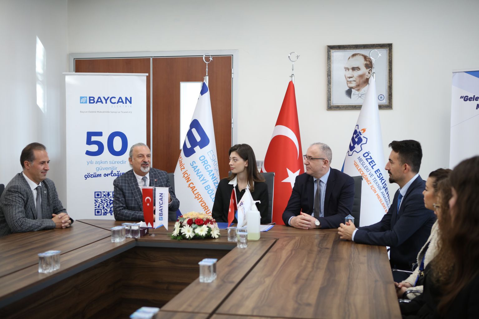 ÖZEL ESKİŞEHİR OSB Mesleki ve Teknik Anadolu Lisesi ile Baycan Elektrik Firması Arasında İş Birliği Protokolü İmzalandı